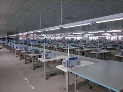 服装车间生产线 照明母线槽缝纫机供电设备